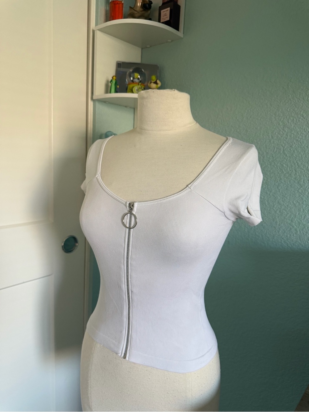 White Ribbed Zip-Front Short Sleeve Crop Top